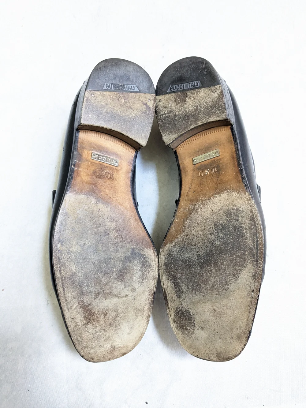 Gucci Men’s Black Leather Horsebit Loafers